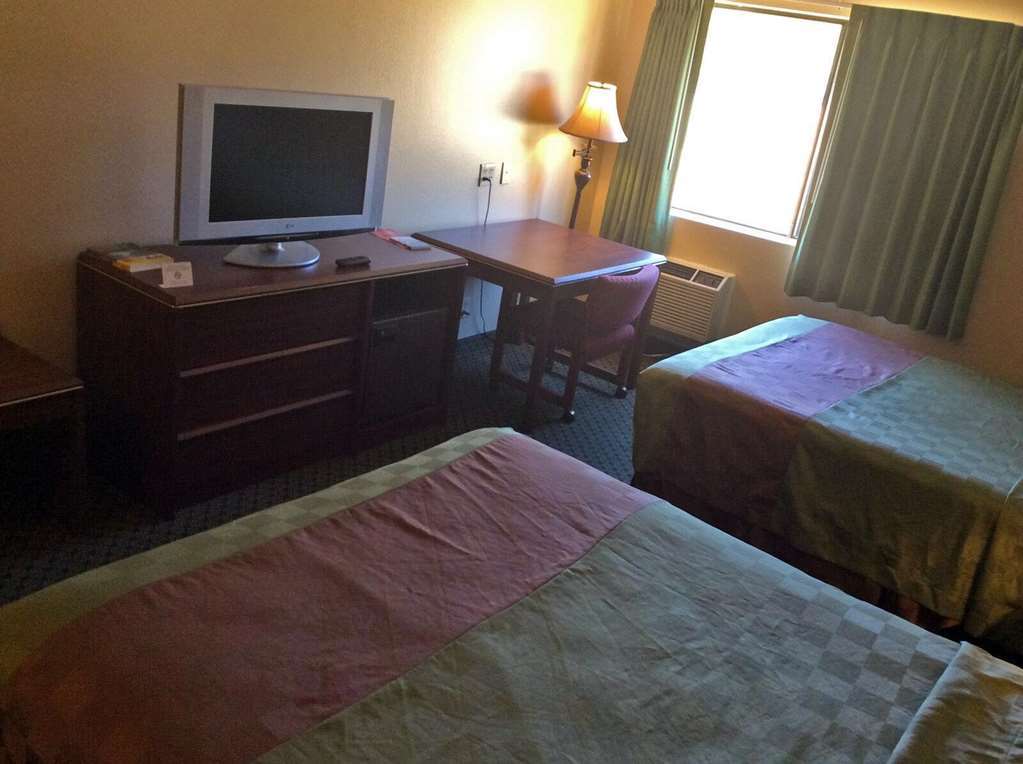 Capital Inn & Suites Salem Szoba fotó